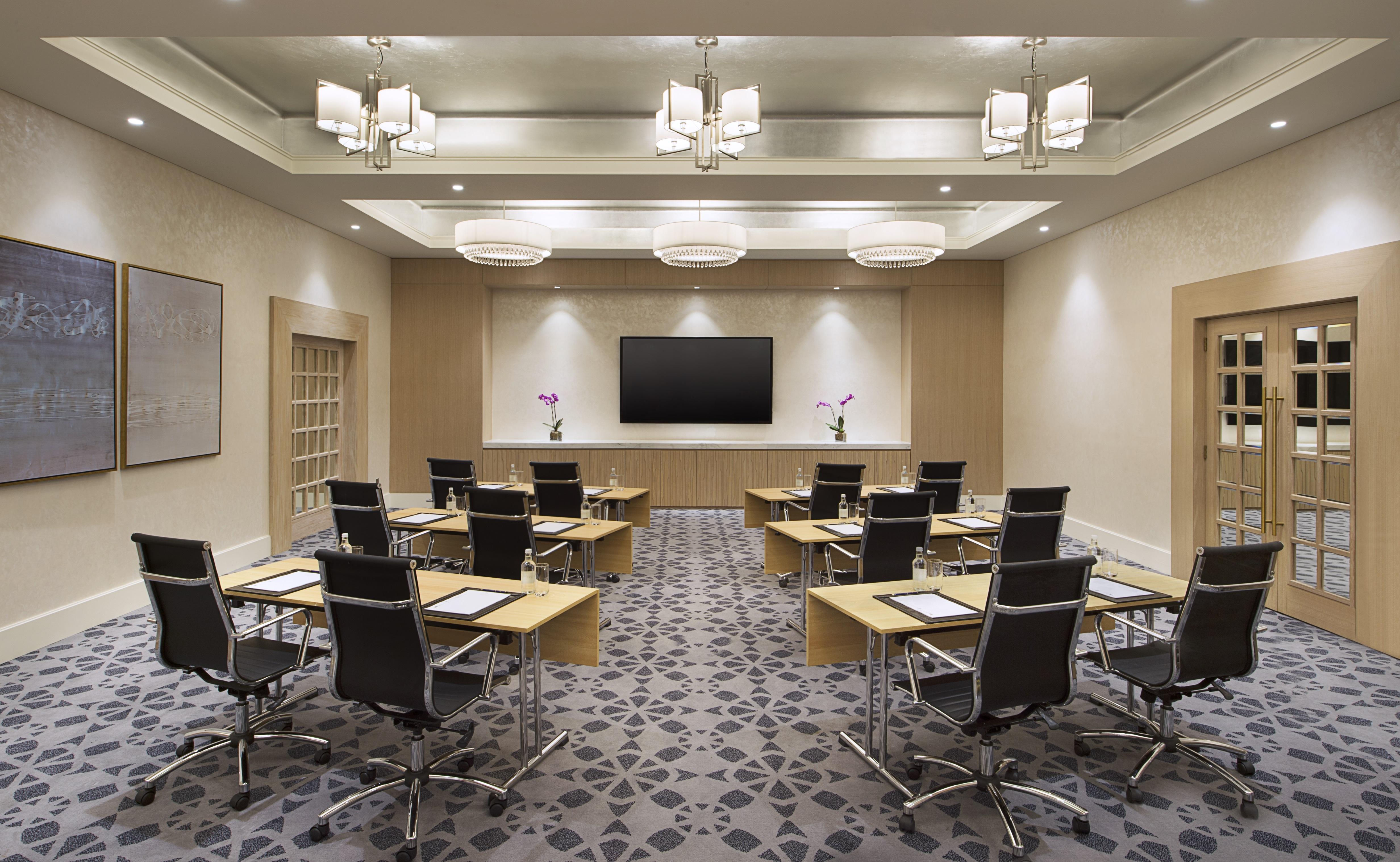 Al Habtoor Grand Resort, Autograph Collection Dubai Luaran gambar Meeting room