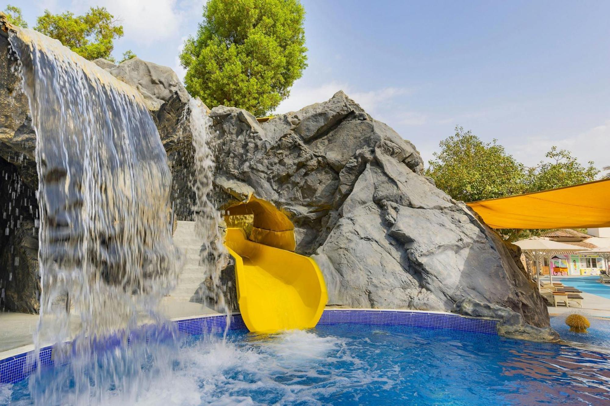 Al Habtoor Grand Resort, Autograph Collection Dubai Luaran gambar Aquapark