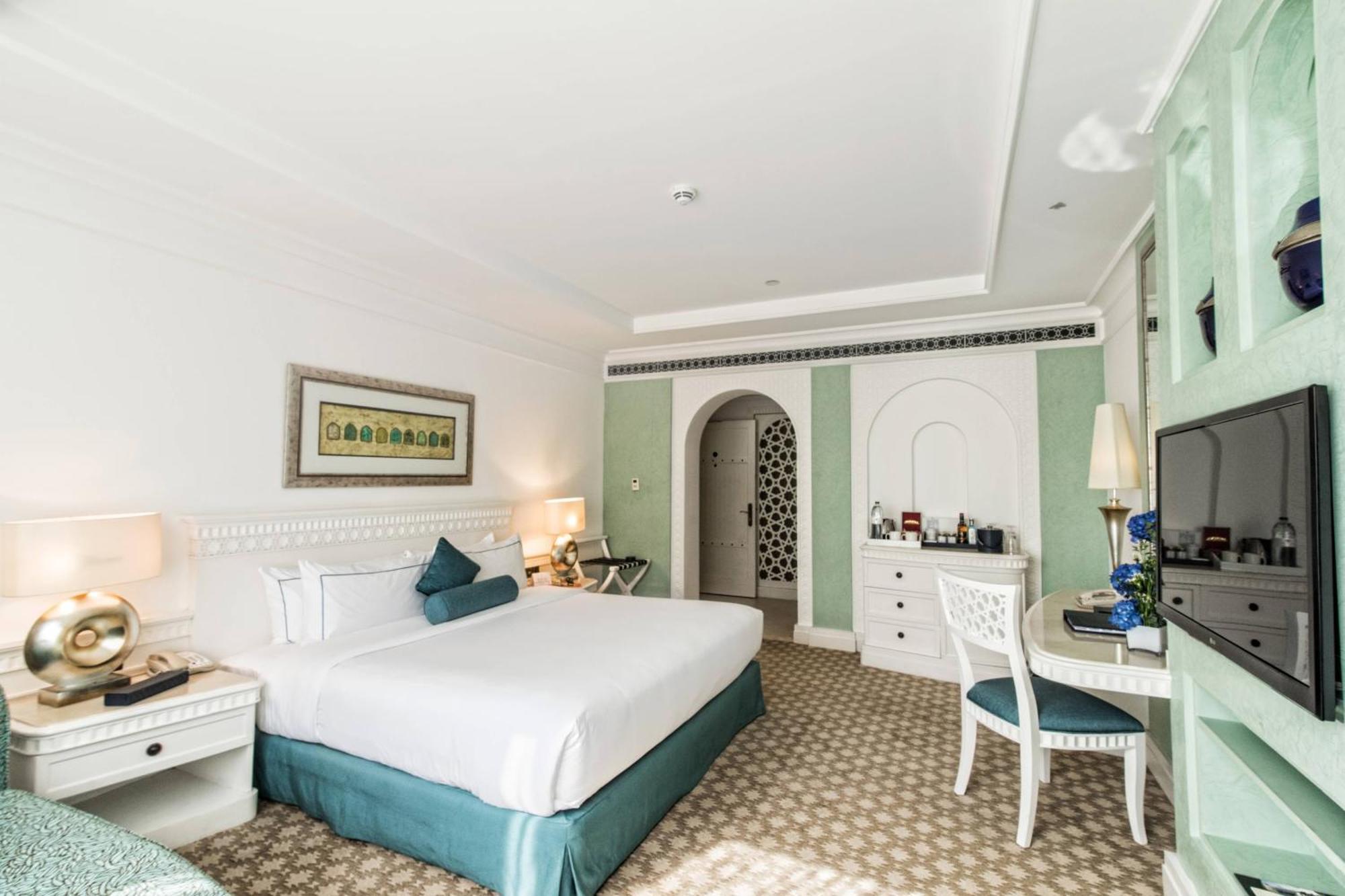 Al Habtoor Grand Resort, Autograph Collection Dubai Luaran gambar Deluxe Room