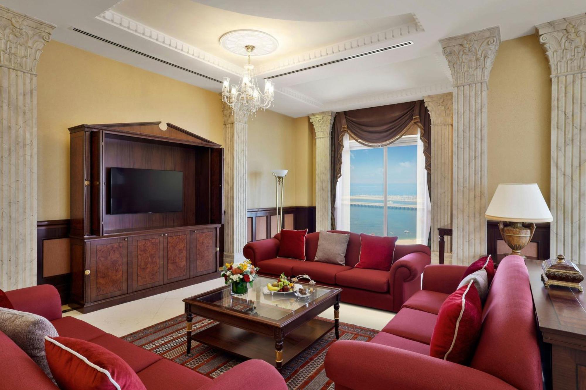 Al Habtoor Grand Resort, Autograph Collection Dubai Luaran gambar Living room